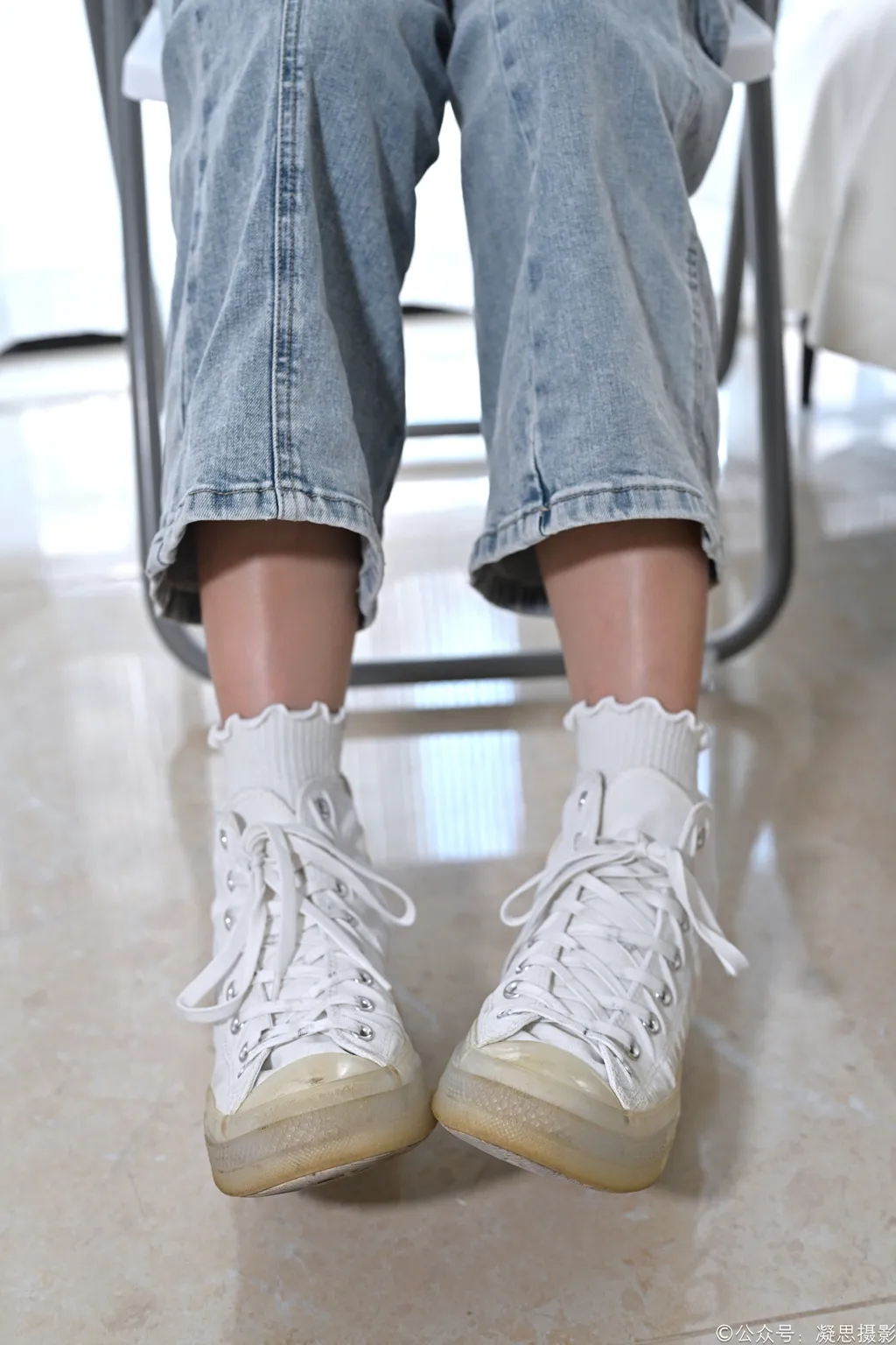 图片[14]-凝思摄影 NO.018 小睿-T恤、短白袜、平底鞋[142P]-萌味圈