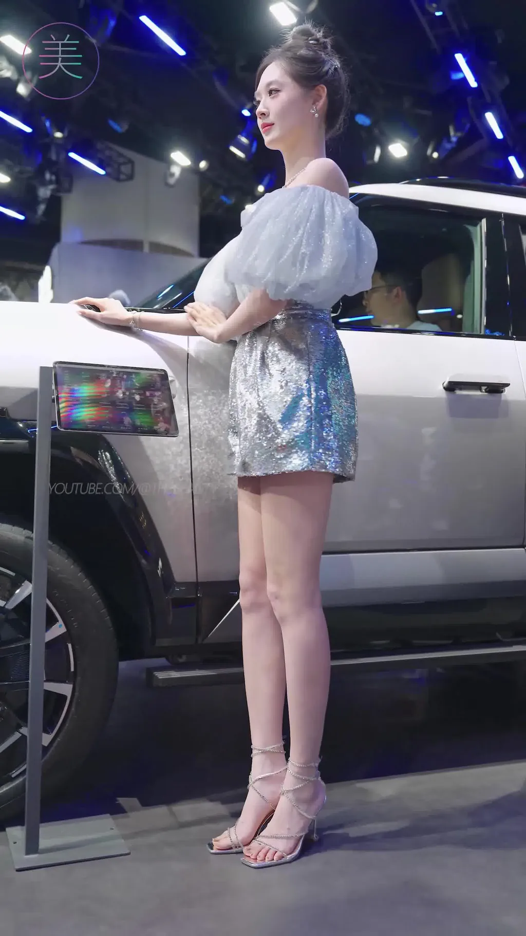 图片[2]-NO.1600 2024 广州车展 网红美女车模 beautyleg LOOKBOOK 56[30P]-萌味圈