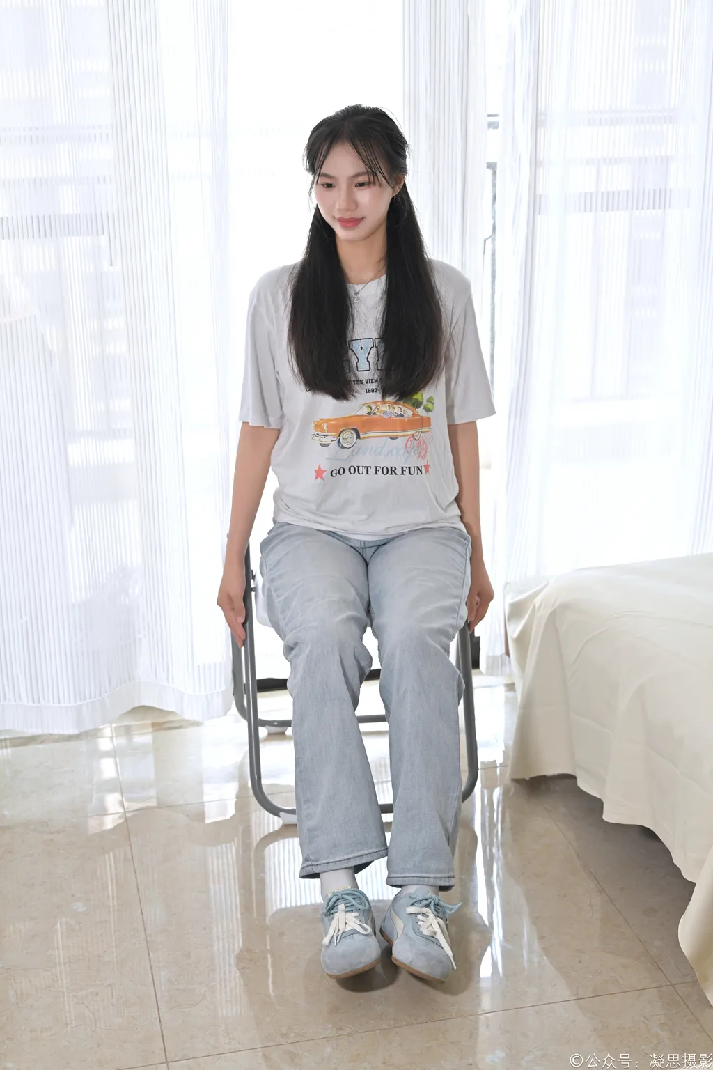 图片[6]-凝思摄影 NO.019 德美-T恤、短白袜、平底鞋1[100P]-萌味圈