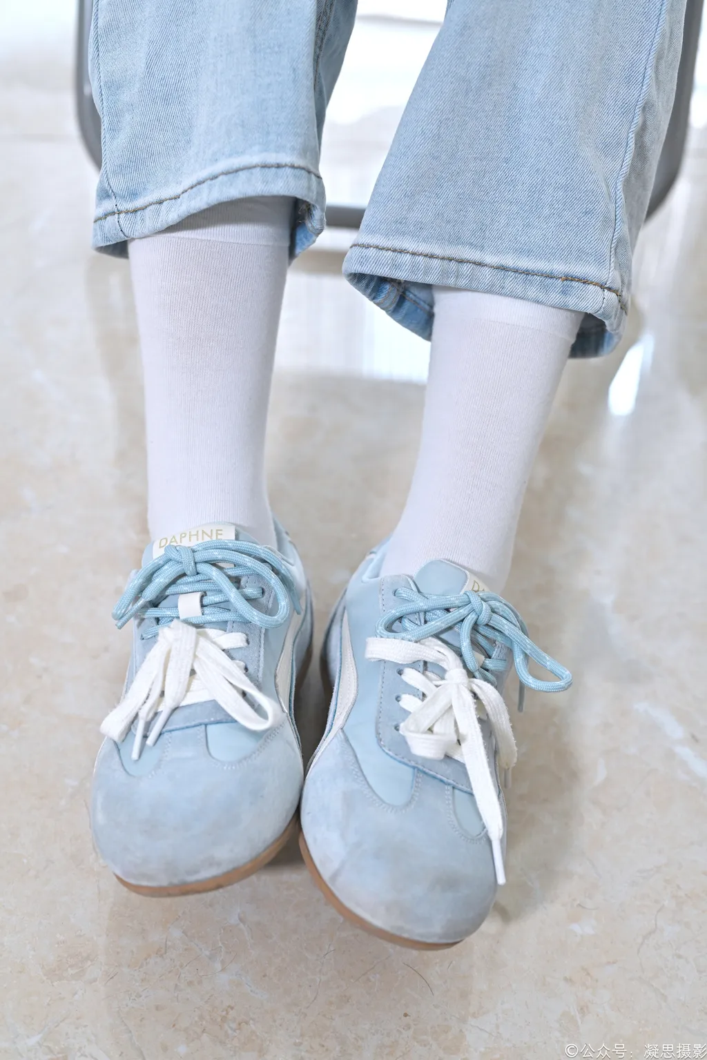 图片[15]-凝思摄影 NO.019 德美-T恤、短白袜、平底鞋1[100P]-萌味圈