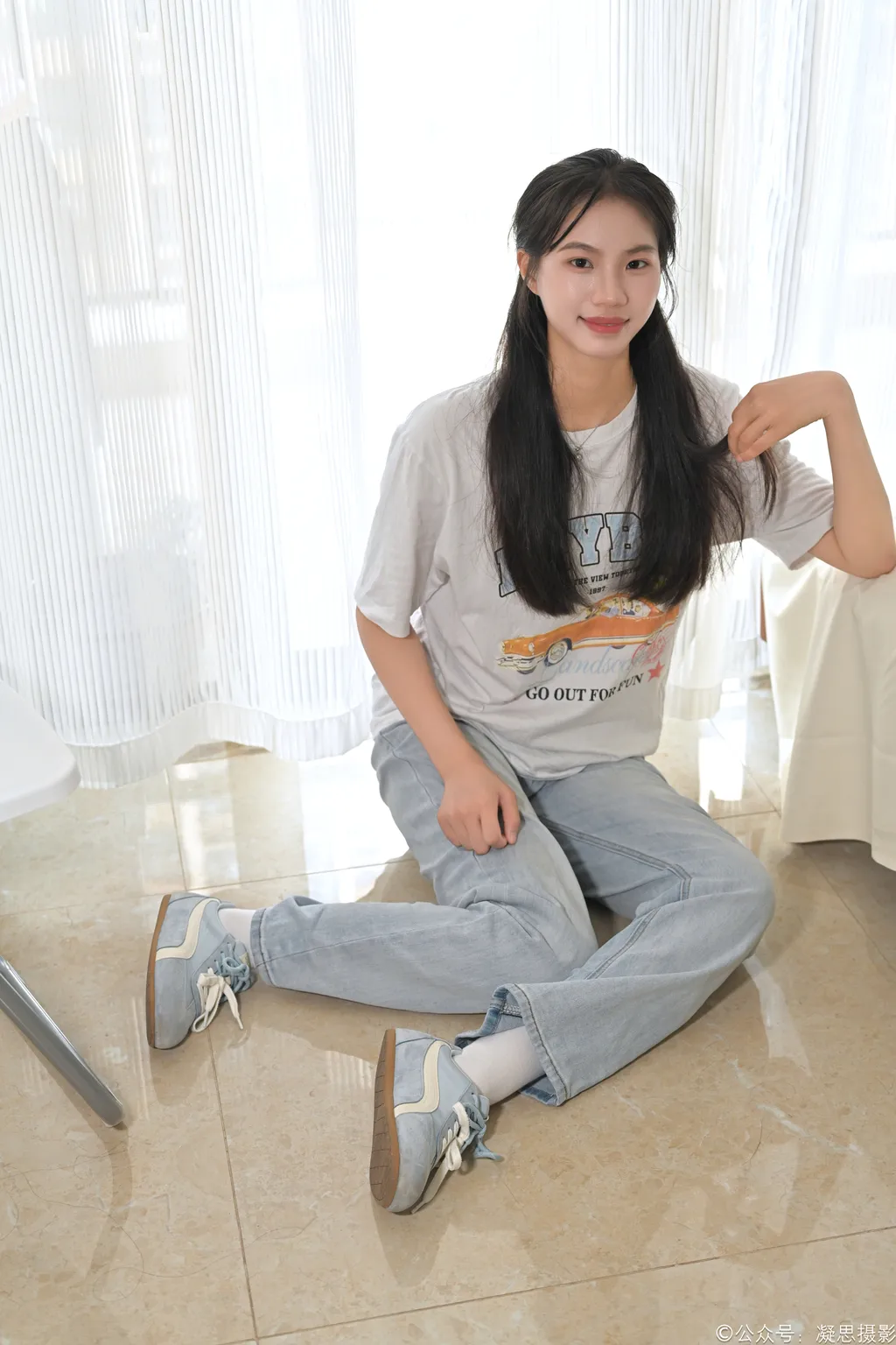 图片[24]-凝思摄影 NO.019 德美-T恤、短白袜、平底鞋1[100P]-萌味圈