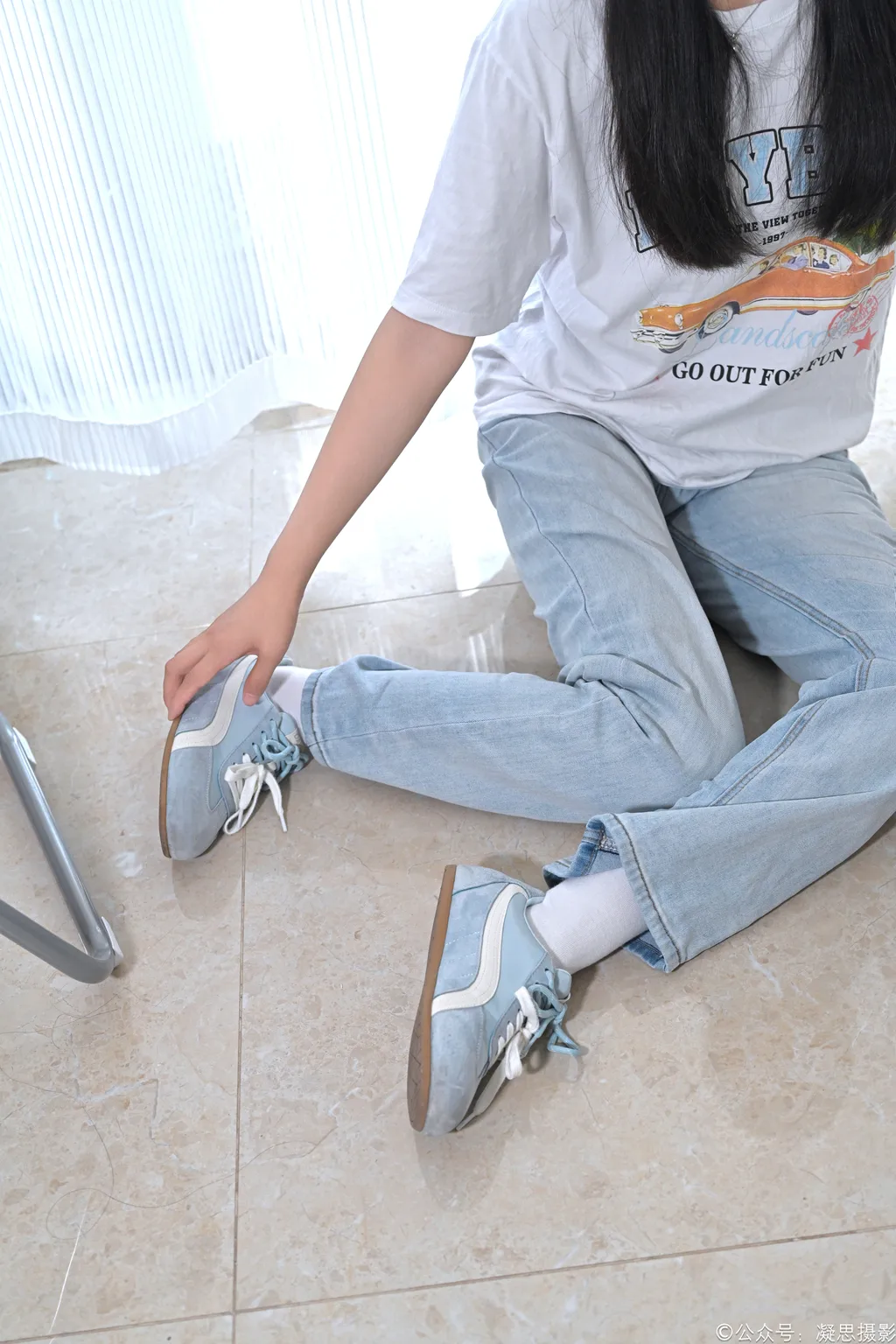 图片[26]-凝思摄影 NO.019 德美-T恤、短白袜、平底鞋1[100P]-萌味圈