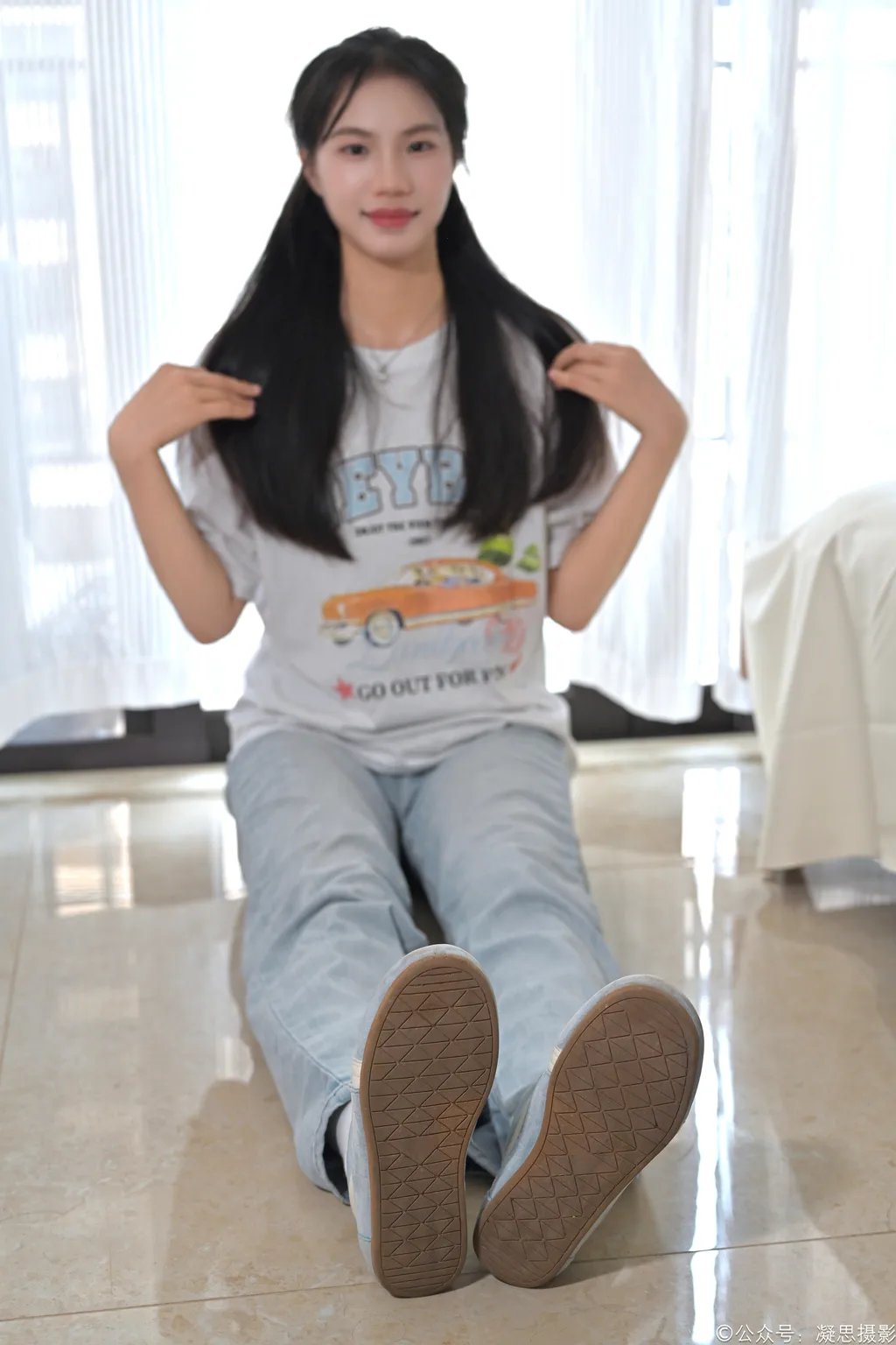 图片[28]-凝思摄影 NO.019 德美-T恤、短白袜、平底鞋1[100P]-萌味圈