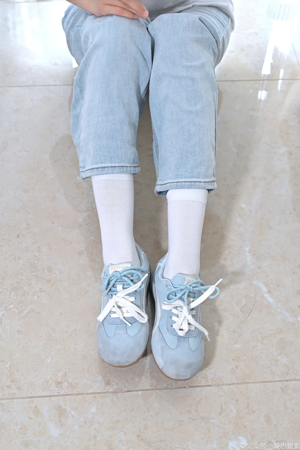 图片[47]-凝思摄影 NO.019 德美-T恤、短白袜、平底鞋1[100P]-萌味圈