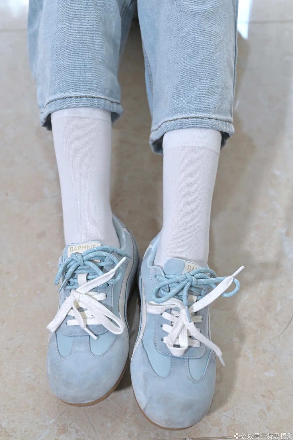 图片[48]-凝思摄影 NO.019 德美-T恤、短白袜、平底鞋1[100P]-萌味圈
