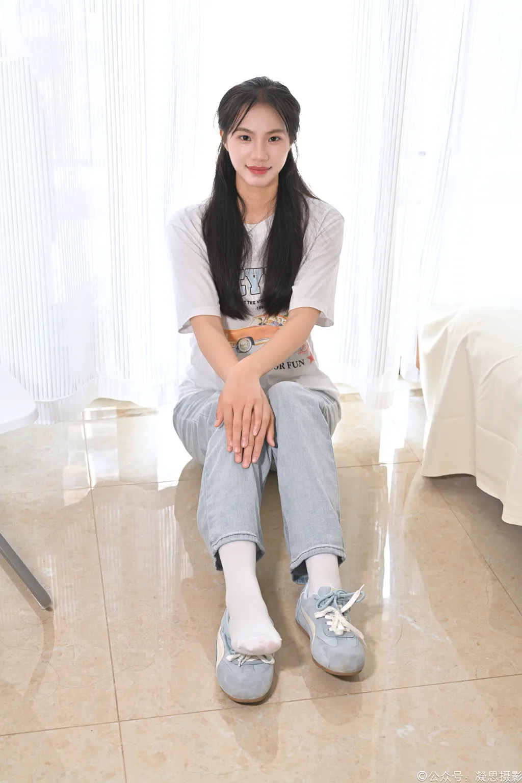 图片[51]-凝思摄影 NO.019 德美-T恤、短白袜、平底鞋1[100P]-萌味圈