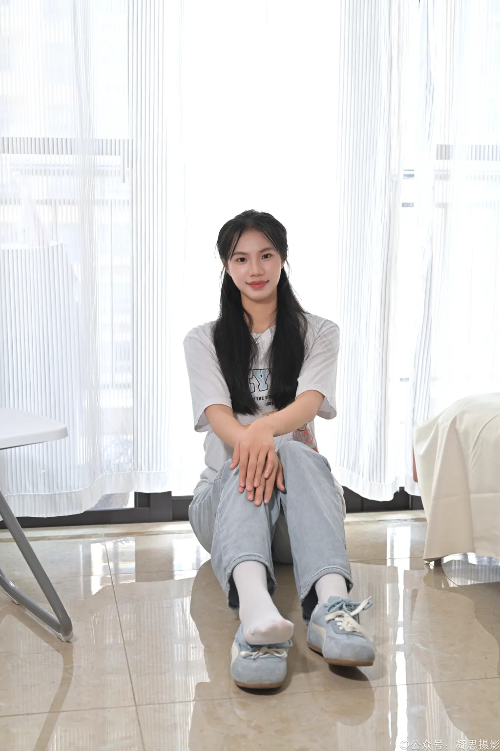 图片[53]-凝思摄影 NO.019 德美-T恤、短白袜、平底鞋1[100P]-萌味圈