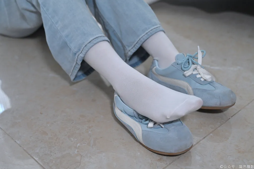 图片[60]-凝思摄影 NO.019 德美-T恤、短白袜、平底鞋1[100P]-萌味圈