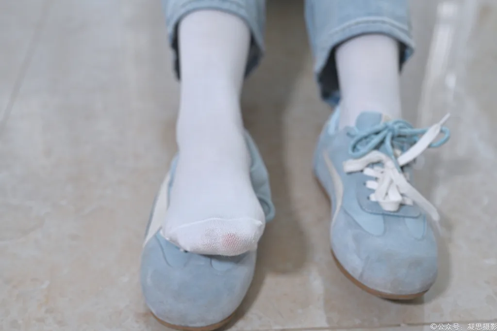 图片[63]-凝思摄影 NO.019 德美-T恤、短白袜、平底鞋1[100P]-萌味圈