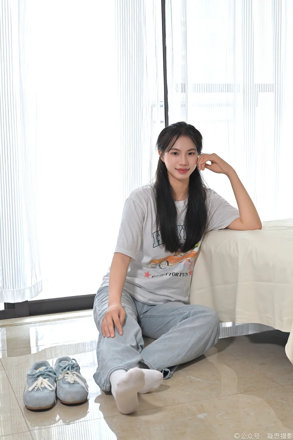 图片[86]-凝思摄影 NO.019 德美-T恤、短白袜、平底鞋1[100P]-萌味圈