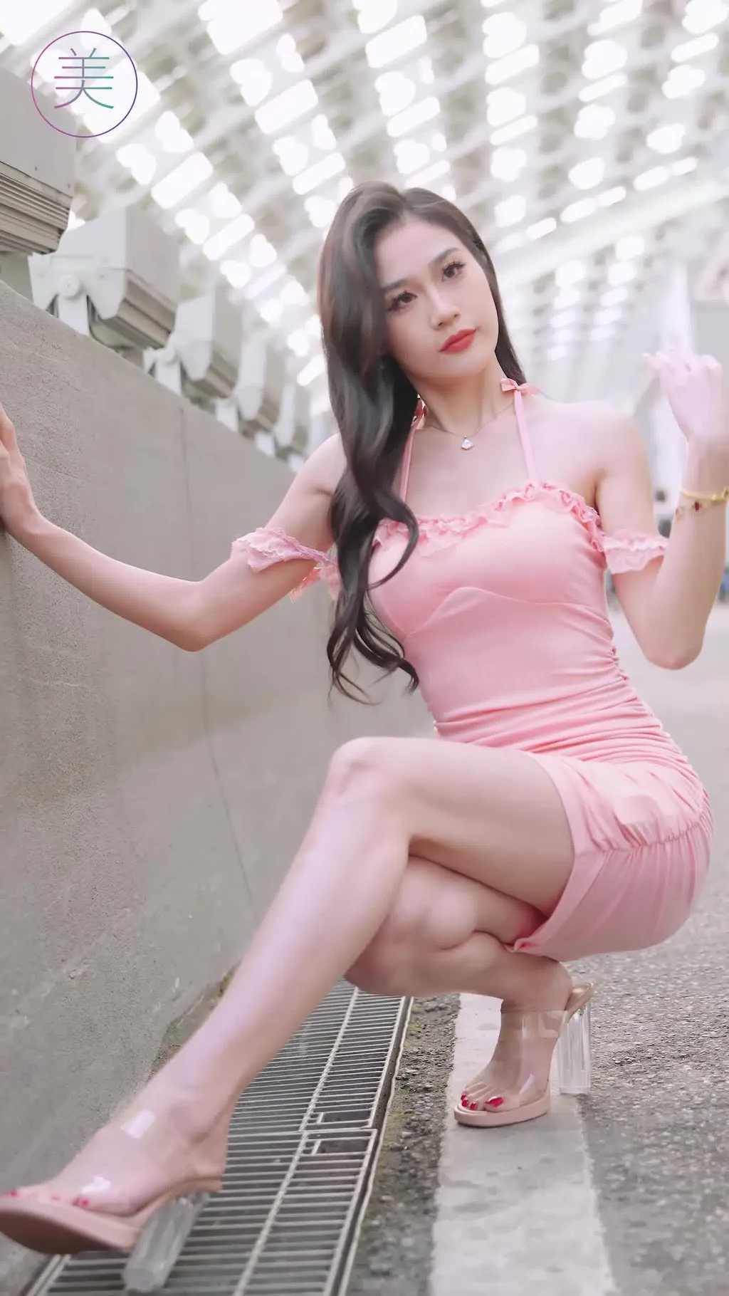 图片[2]-NO.1607 2024 广州车展 网红美女车模 beautyleg LOOKBOOK 63[30P]-萌味圈