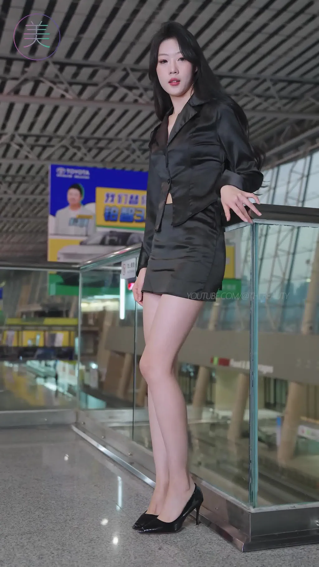 图片[13]-NO.1608 2024 广州车展 网红美女车模 beautyleg LOOKBOOK 64[30P]-萌味圈