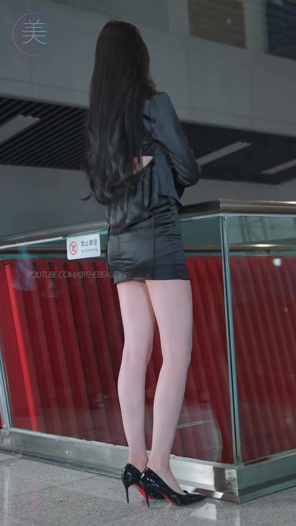 图片[25]-NO.1608 2024 广州车展 网红美女车模 beautyleg LOOKBOOK 64[30P]-萌味圈