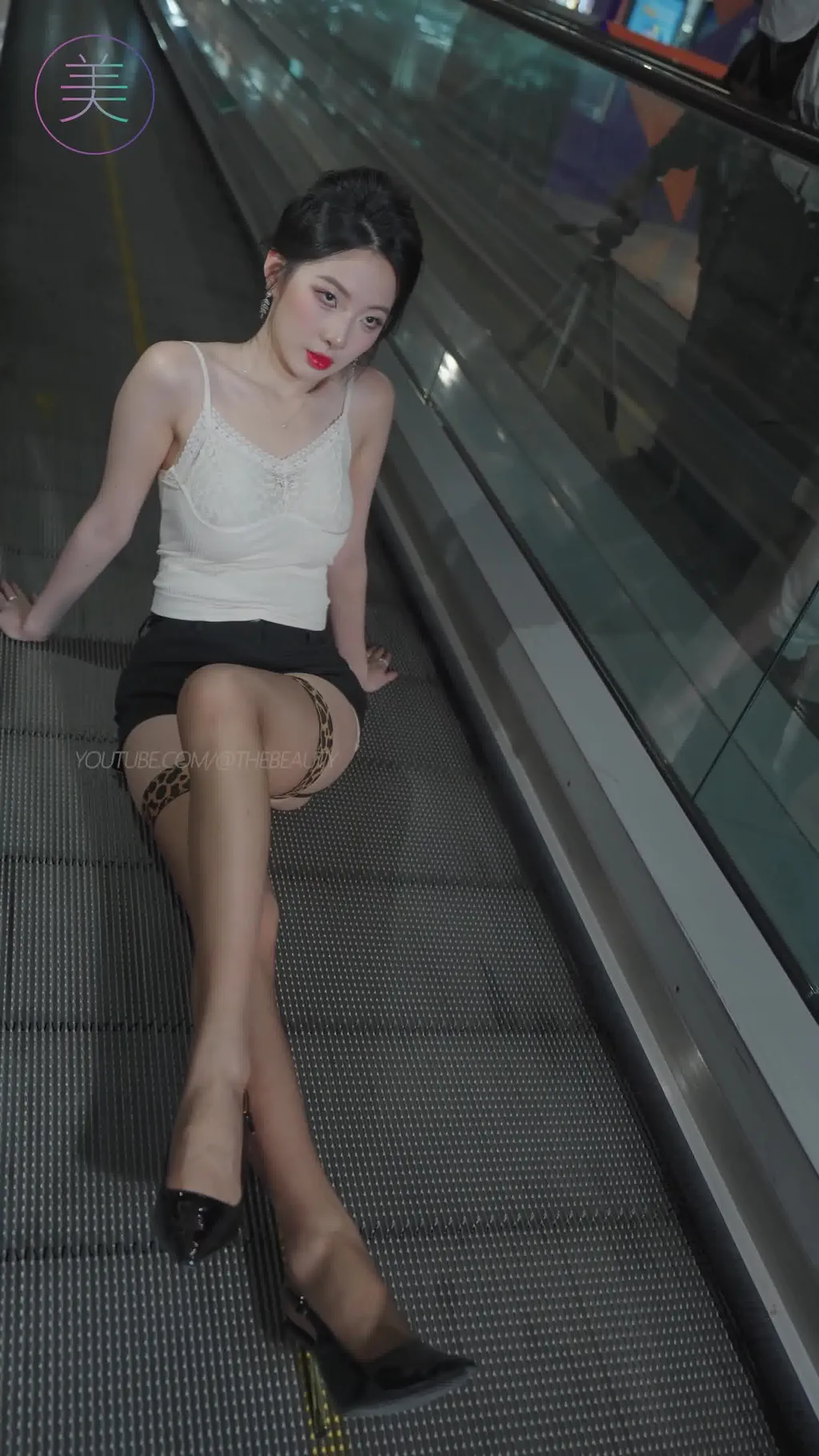 图片[9]-NO.1609 2024 广州车展 网红美女车模 beautyleg LOOKBOOK 65[30P]-萌味圈