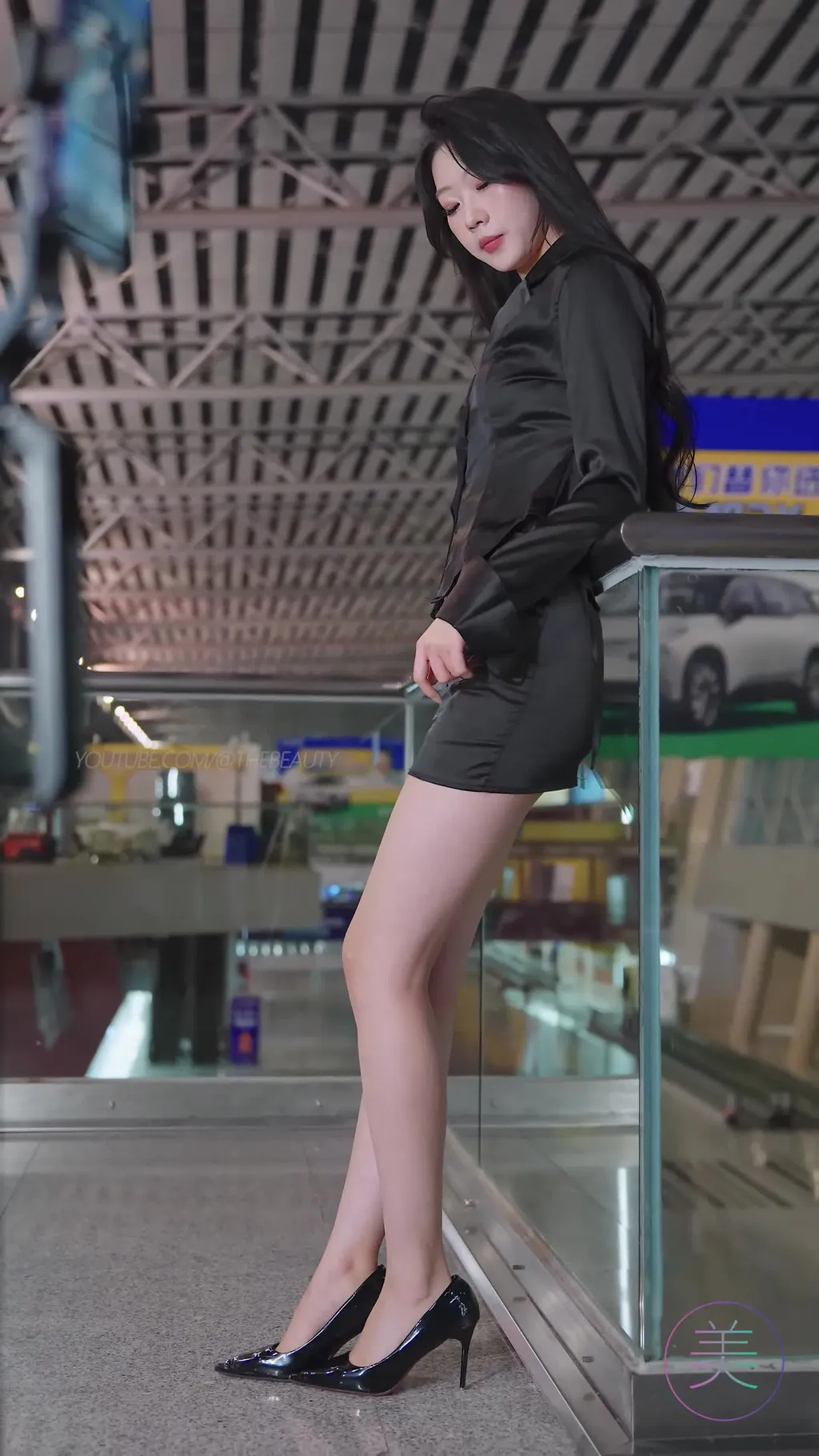 图片[32]-NO.1608 2024 广州车展 网红美女车模 beautyleg LOOKBOOK 64[30P]-萌味圈