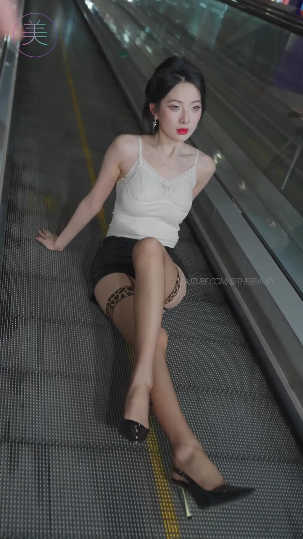 图片[14]-NO.1609 2024 广州车展 网红美女车模 beautyleg LOOKBOOK 65[30P]-萌味圈