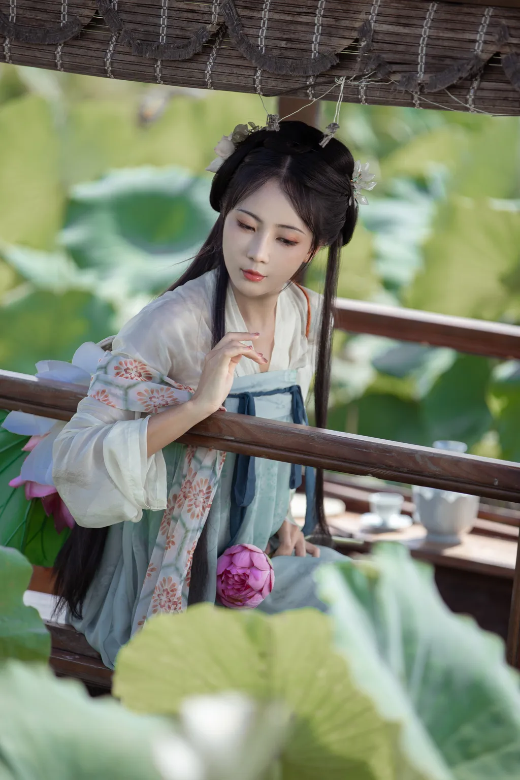 图片[7]-[YITUYU艺图语]2022.11.15 荷芰 酸辣粉[30+1P]-萌味圈