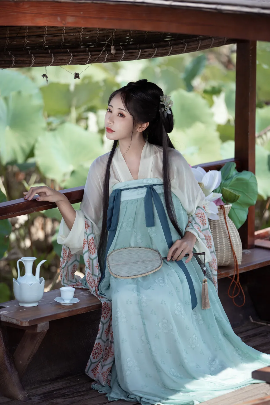 图片[15]-[YITUYU艺图语]2022.11.15 荷芰 酸辣粉[30+1P]-萌味圈