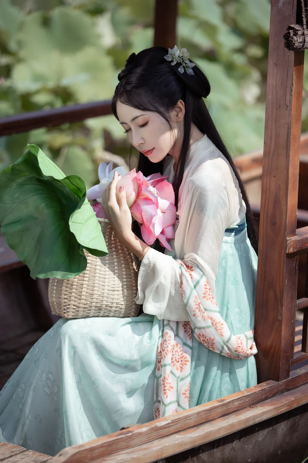 图片[22]-[YITUYU艺图语]2022.11.15 荷芰 酸辣粉[30+1P]-萌味圈