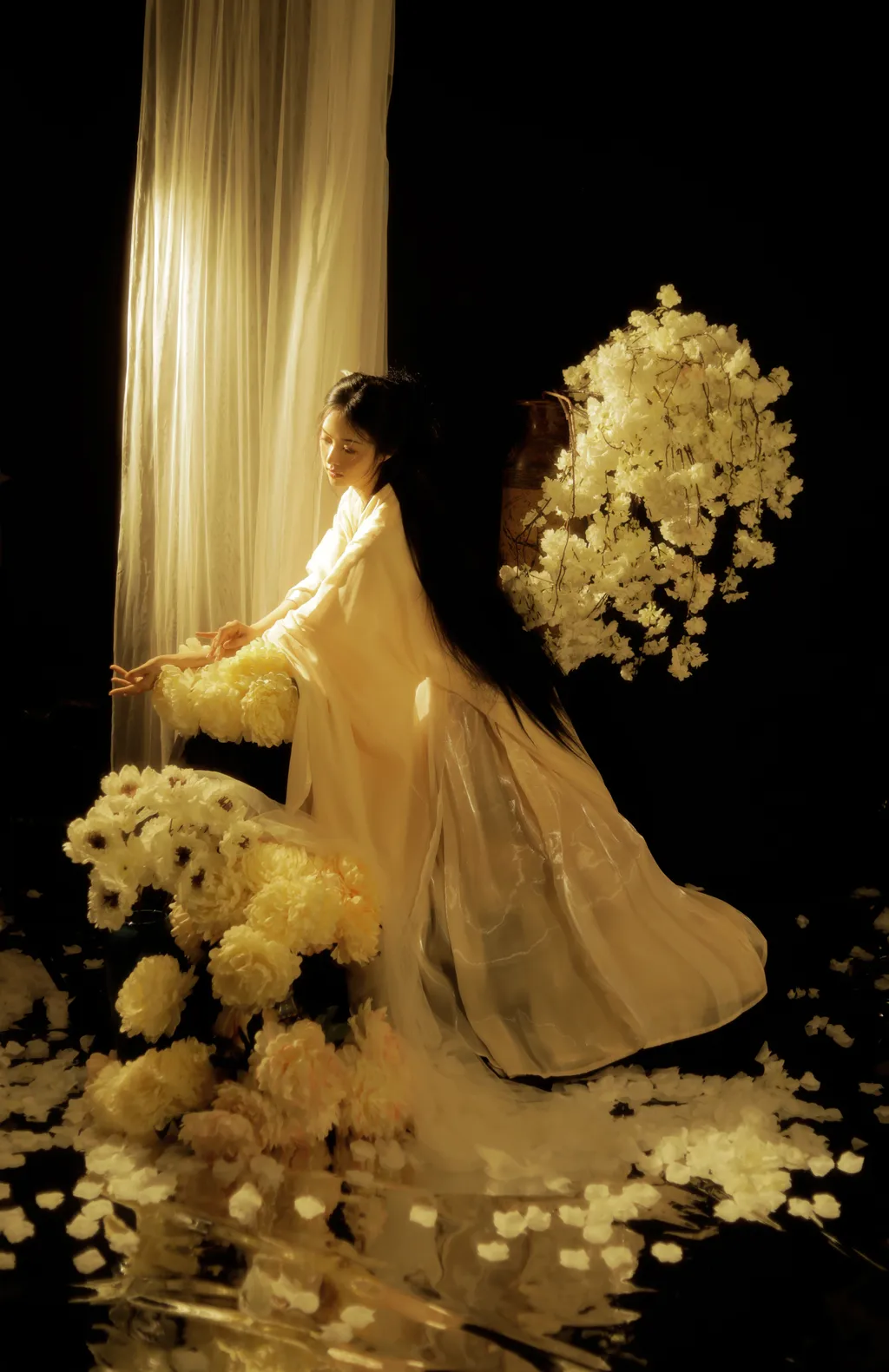 图片[2]-[YITUYU艺图语]2022.11.15 人生若只入初见 泱泱[19+1P]-萌味圈