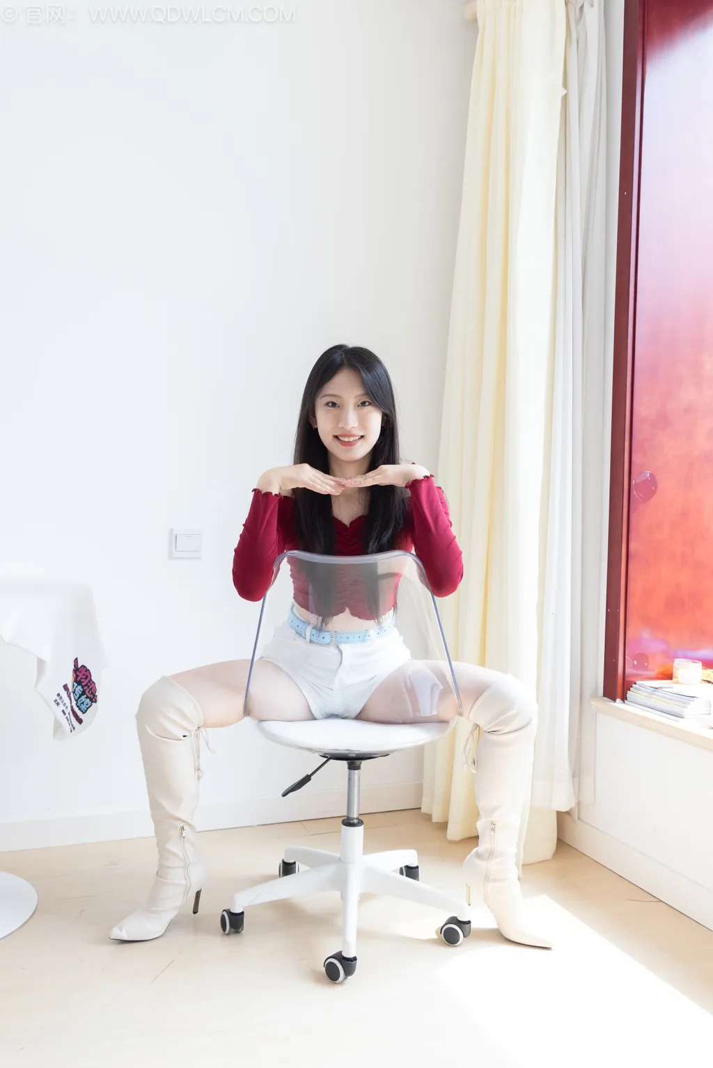图片[2]-物恋传媒 NO.2507 奶糖-长靴、白棉袜、裸足[179P]-萌味圈