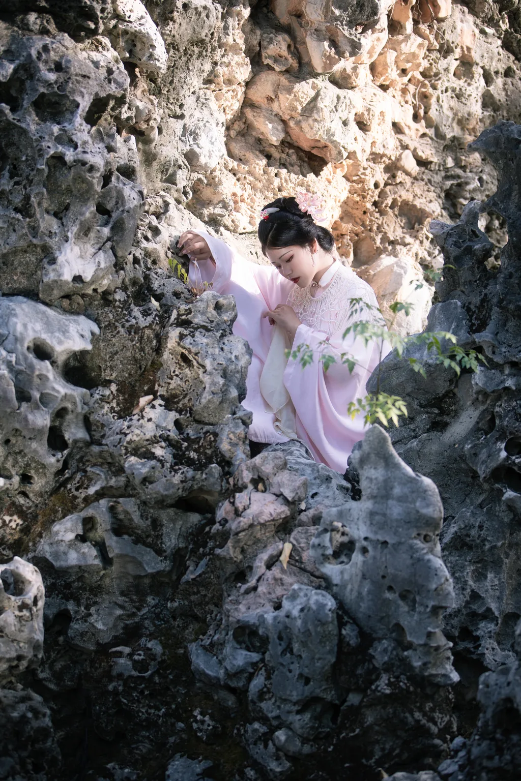 图片[2]-[YITUYU艺图语]2022.11.20 入梦也 連翹__[23+1P]-萌味圈