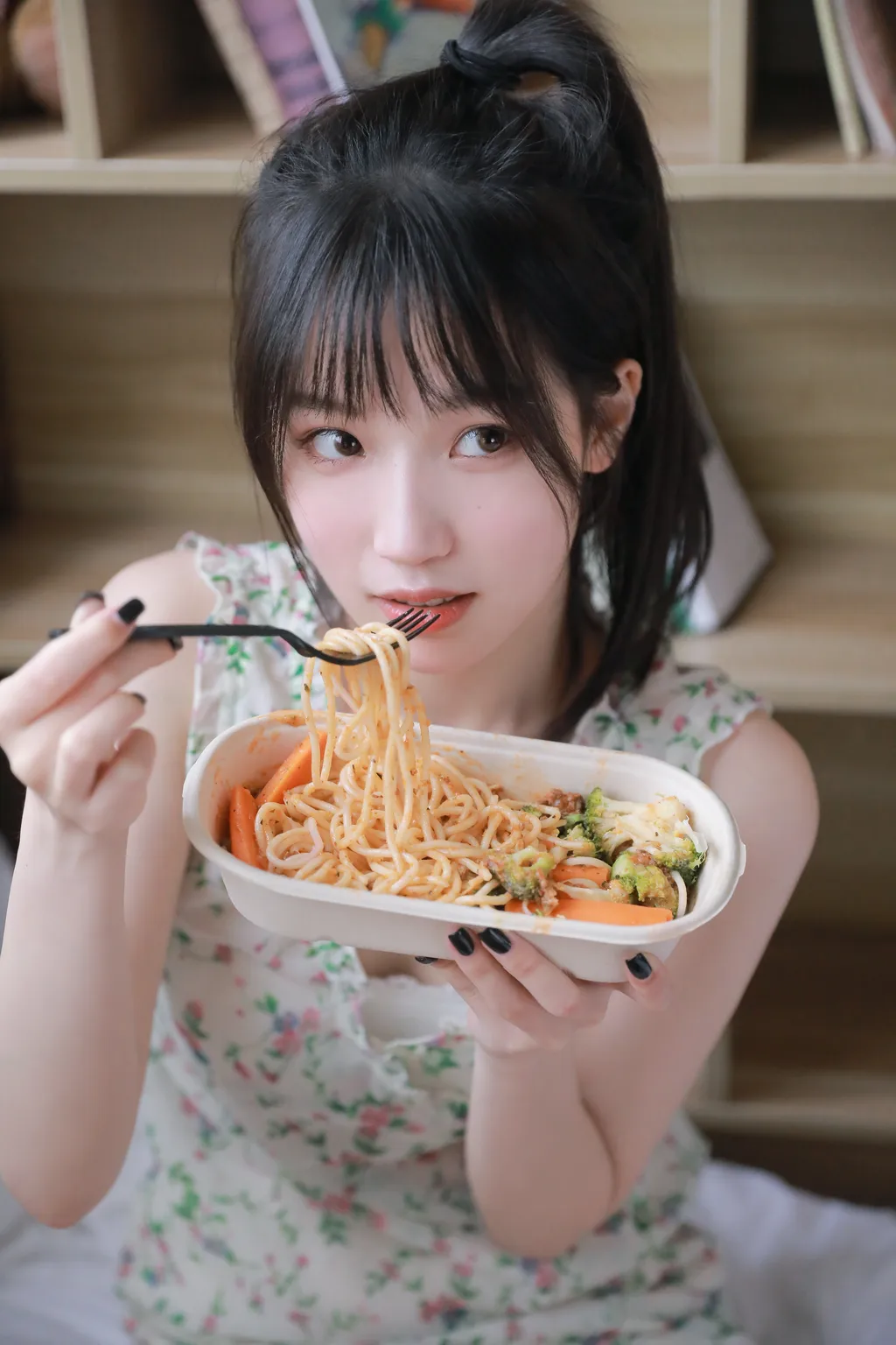 图片[14]-[YITUYU艺图语]2022.11.27 夏日午后 echo[29+1P]-萌味圈