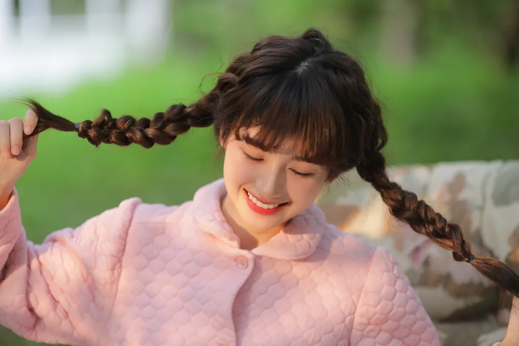 图片[2]-[YITUYU艺图语]2022.12.01 粉色小熊 顾林x[36+1P]-萌味圈