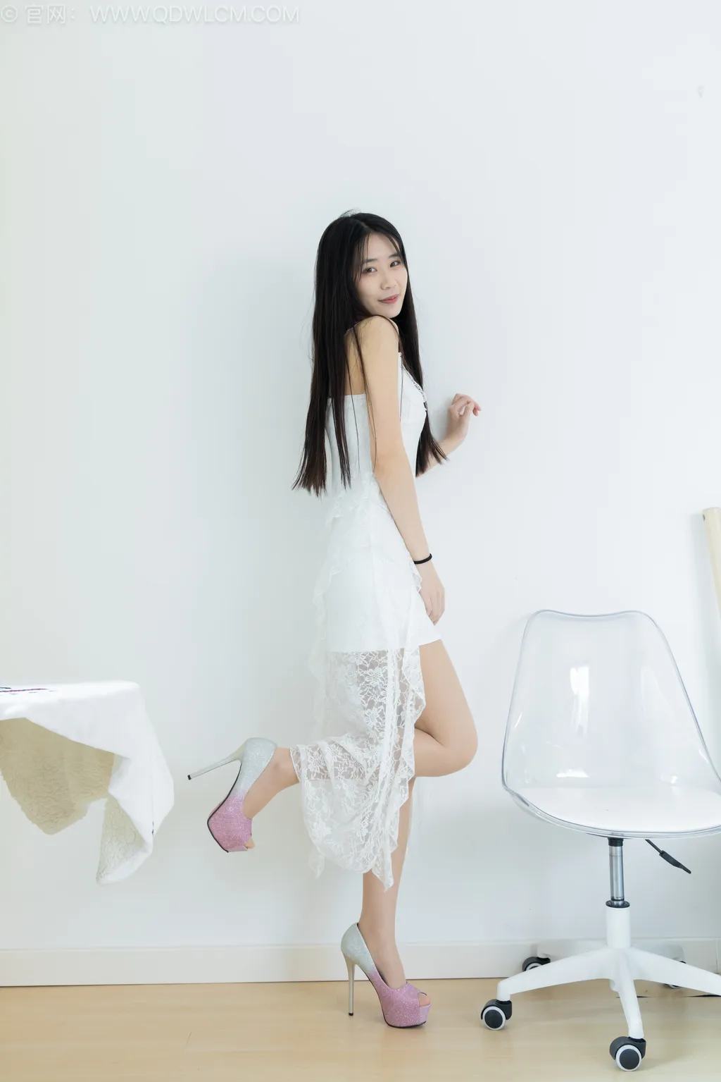 图片[171]-物恋传媒 NO.2538 菜菜-高跟鞋、薄肉丝[170P]-萌味圈