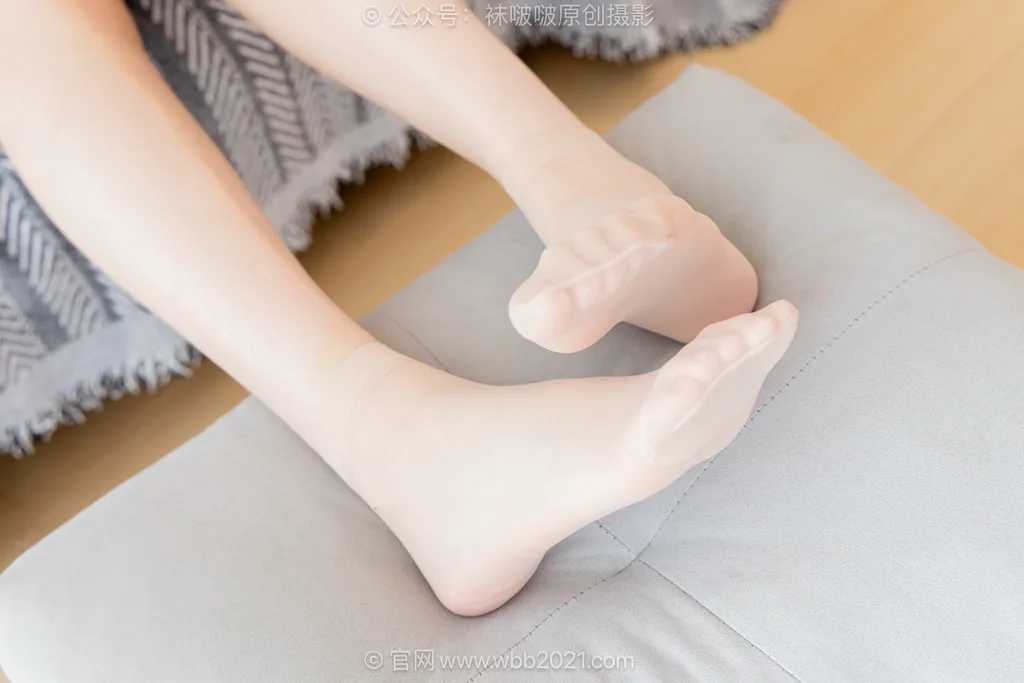 图片[137]-[BoBoSocks袜啵啵]NO.624 香菜-高跟鞋、高跟凉鞋、平底皮鞋、薄黑丝、短肉丝、空姐制服[182P]-萌味圈