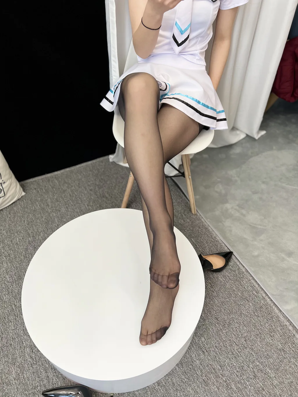 图片[8]-三禾摄影 NO.049 水手服 黑丝 高跟[193P]-萌味圈