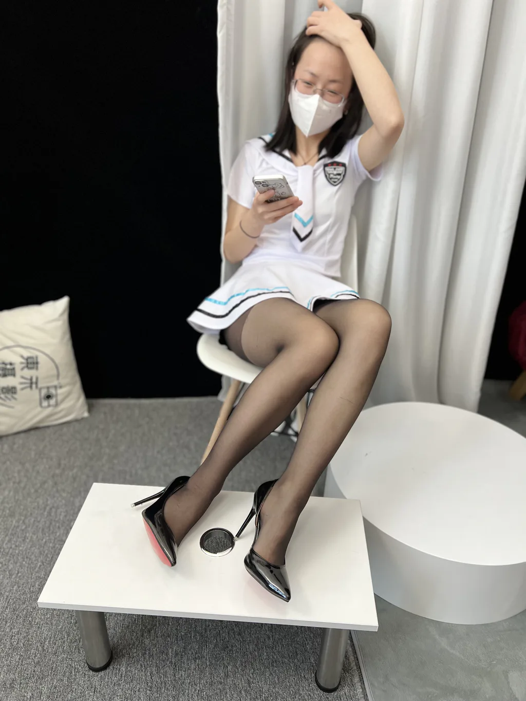 图片[87]-三禾摄影 NO.049 水手服 黑丝 高跟[193P]-萌味圈