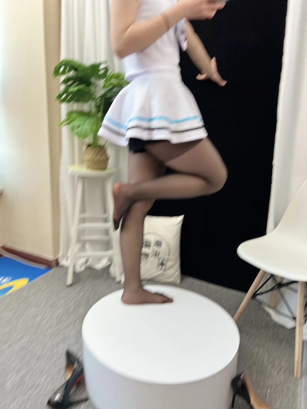 图片[145]-三禾摄影 NO.049 水手服 黑丝 高跟[193P]-萌味圈