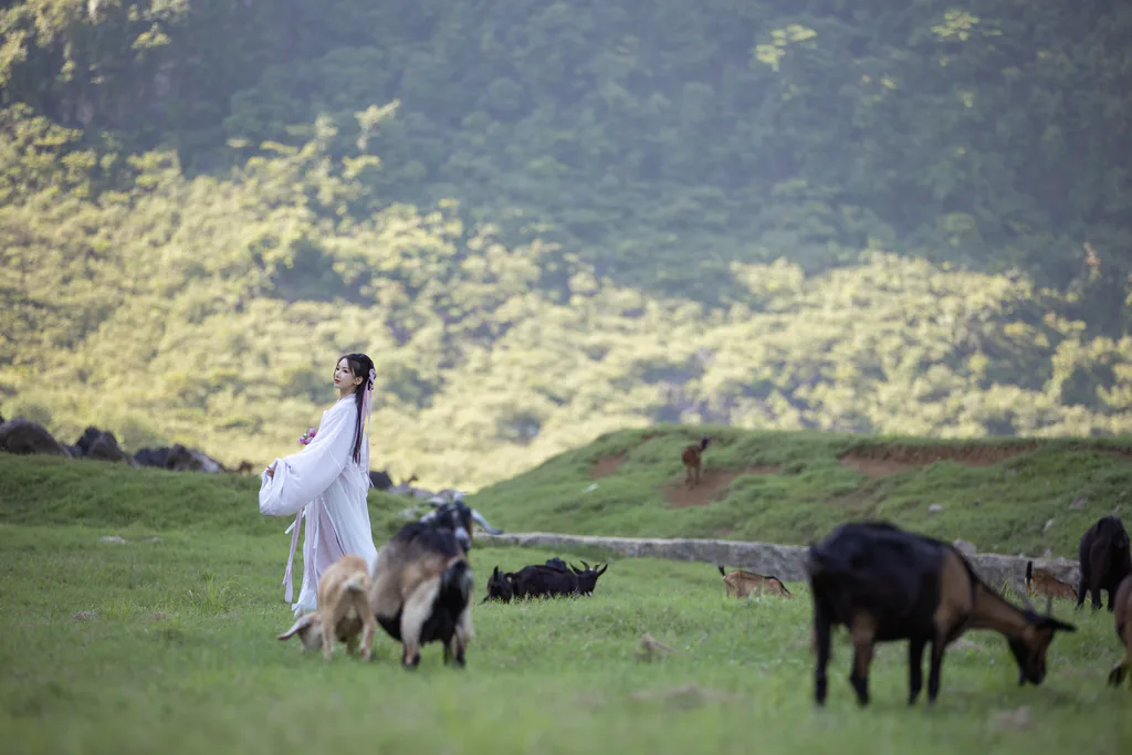 图片[2]-[YITUYU艺图语]2022.12.29 牧羊歌 五月兔[27+1P]-萌味圈