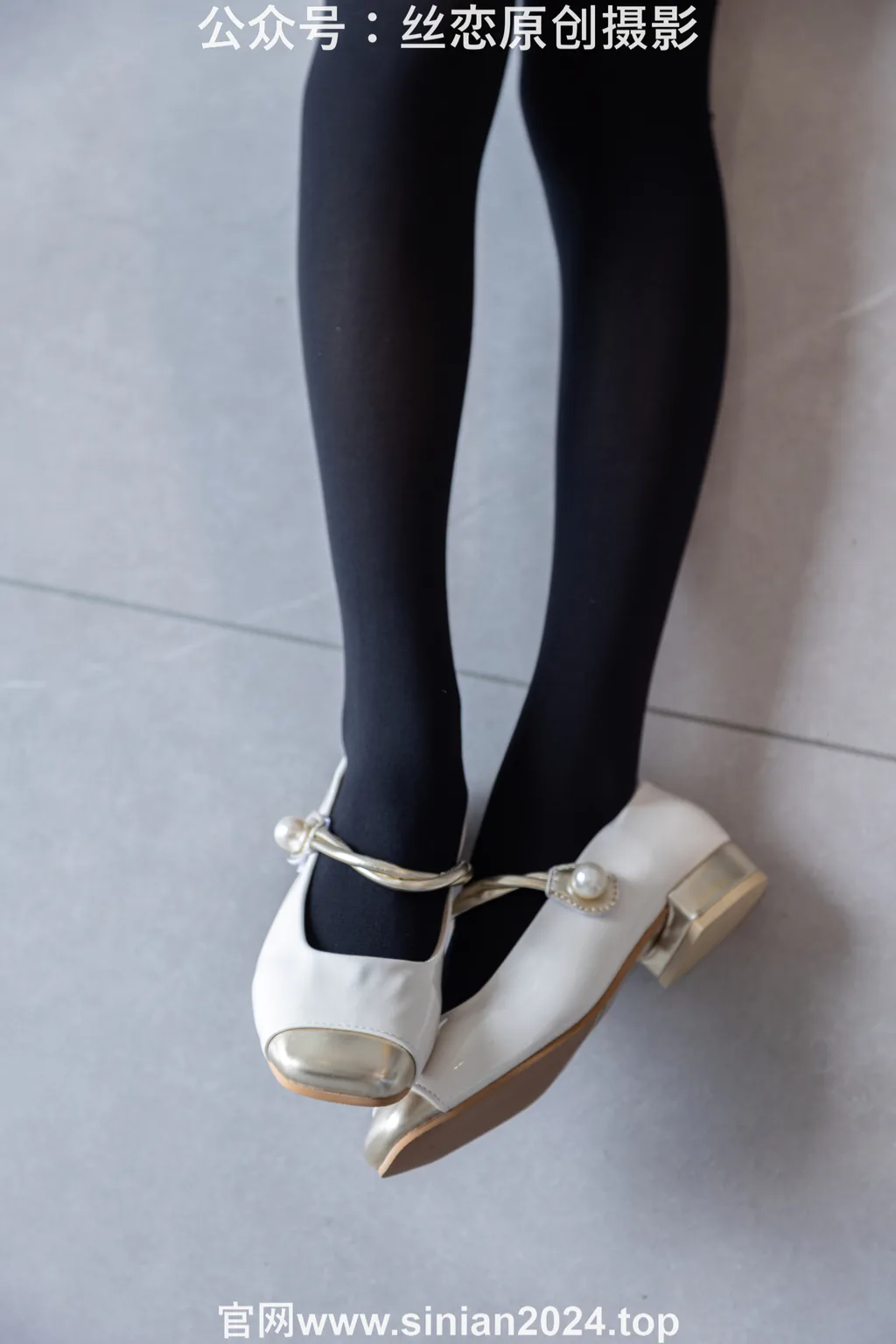 图片[22]-丝恋摄影 NO.017 小梦-学院风 jk连衣裙 黑色丝袜 白色小皮鞋[168P]-萌味圈