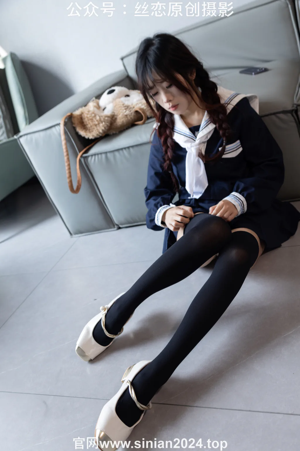 图片[32]-丝恋摄影 NO.017 小梦-学院风 jk连衣裙 黑色丝袜 白色小皮鞋[168P]-萌味圈