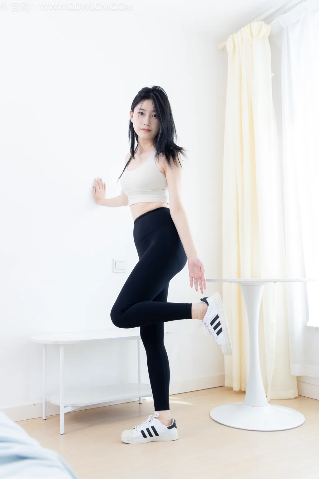 图片[24]-物恋传媒 NO.2561 贝壳-板鞋、帆布鞋、短肉丝、瑜伽裤[165P]-萌味圈