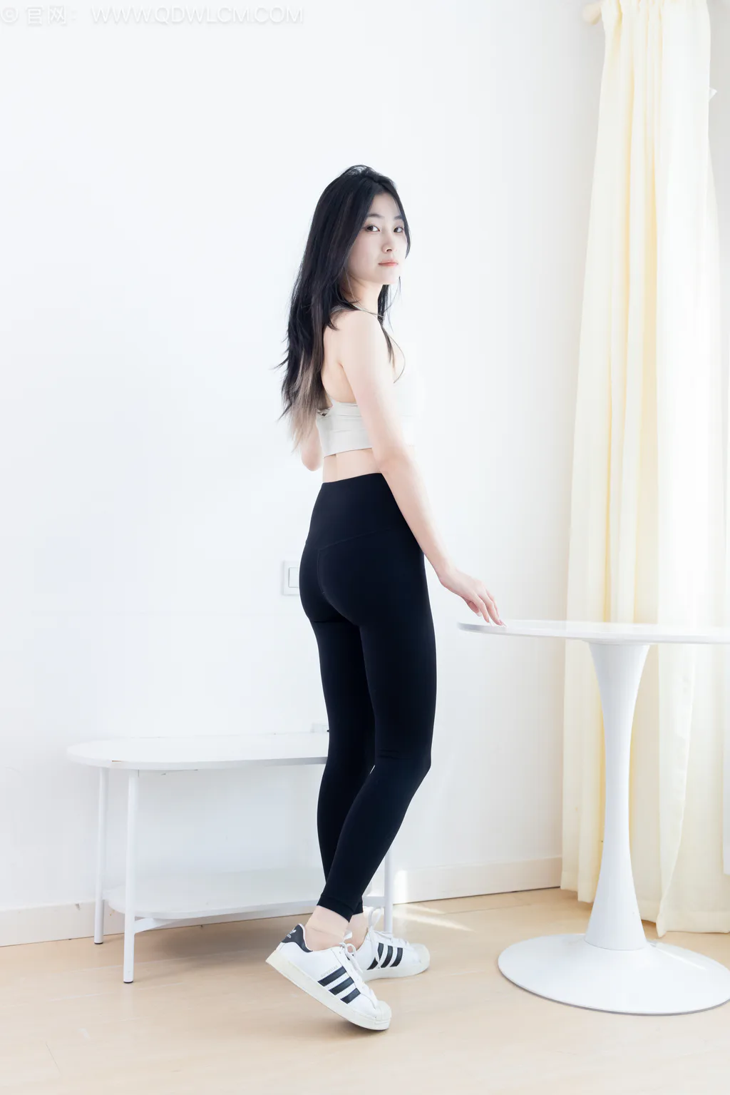 图片[27]-物恋传媒 NO.2561 贝壳-板鞋、帆布鞋、短肉丝、瑜伽裤[165P]-萌味圈