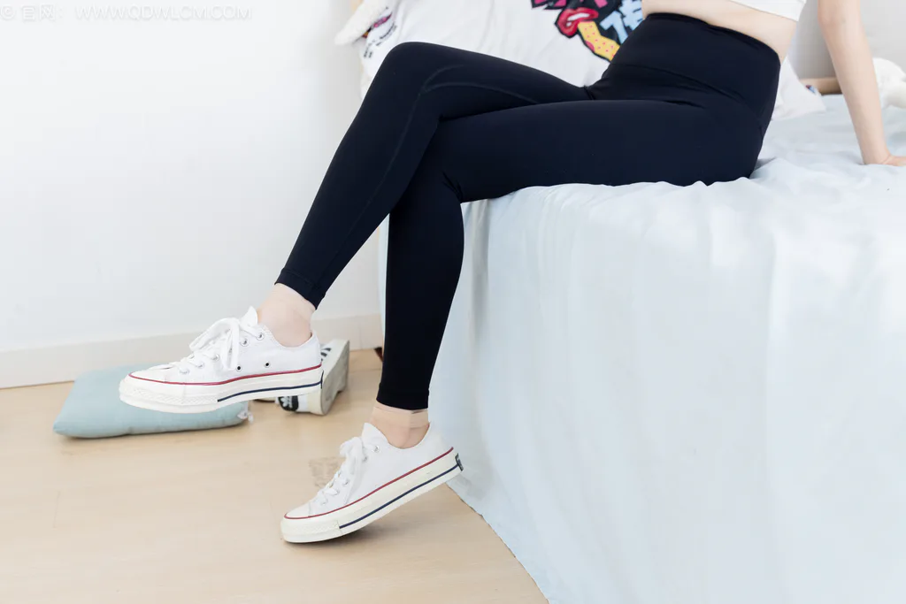 图片[33]-物恋传媒 NO.2561 贝壳-板鞋、帆布鞋、短肉丝、瑜伽裤[165P]-萌味圈