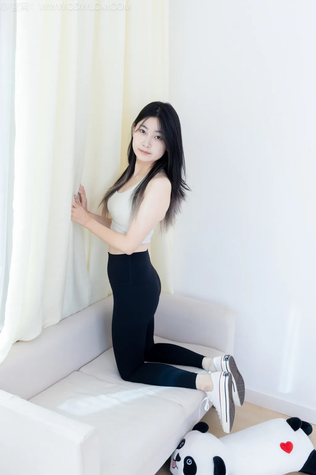 图片[52]-物恋传媒 NO.2561 贝壳-板鞋、帆布鞋、短肉丝、瑜伽裤[165P]-萌味圈