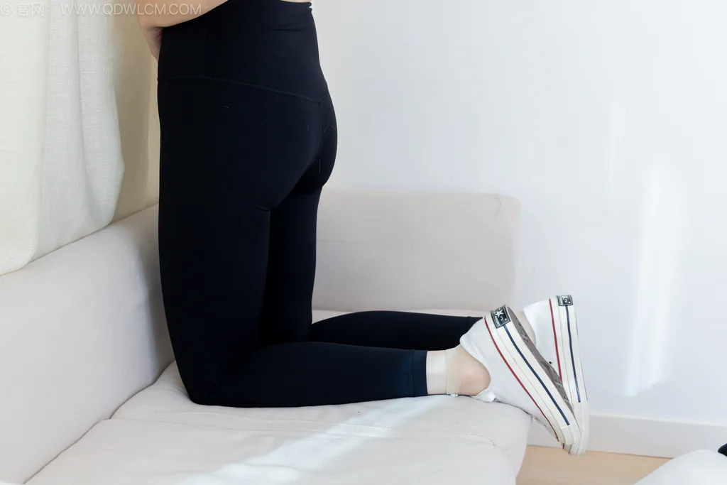 图片[57]-物恋传媒 NO.2561 贝壳-板鞋、帆布鞋、短肉丝、瑜伽裤[165P]-萌味圈