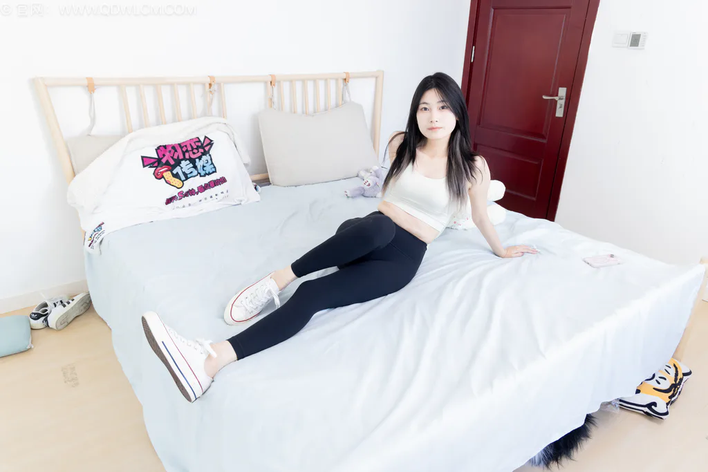 图片[63]-物恋传媒 NO.2561 贝壳-板鞋、帆布鞋、短肉丝、瑜伽裤[165P]-萌味圈