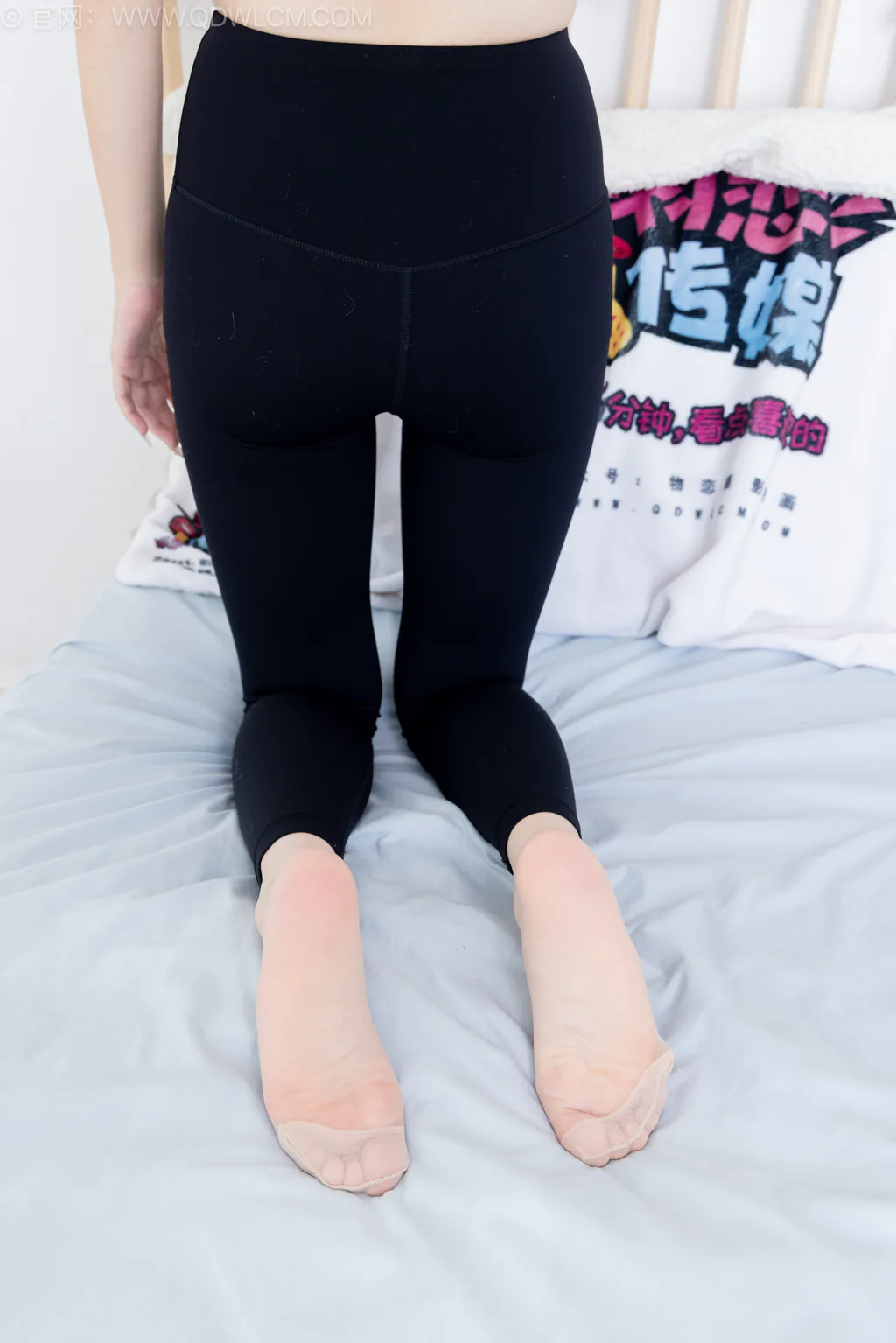 图片[127]-物恋传媒 NO.2561 贝壳-板鞋、帆布鞋、短肉丝、瑜伽裤[165P]-萌味圈