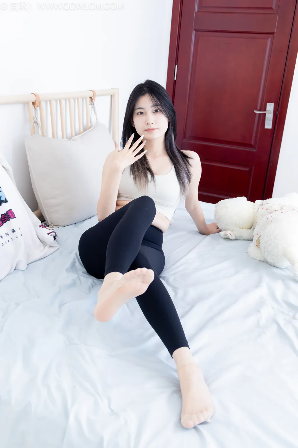 图片[134]-物恋传媒 NO.2561 贝壳-板鞋、帆布鞋、短肉丝、瑜伽裤[165P]-萌味圈