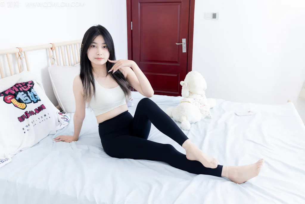 图片[148]-物恋传媒 NO.2561 贝壳-板鞋、帆布鞋、短肉丝、瑜伽裤[165P]-萌味圈