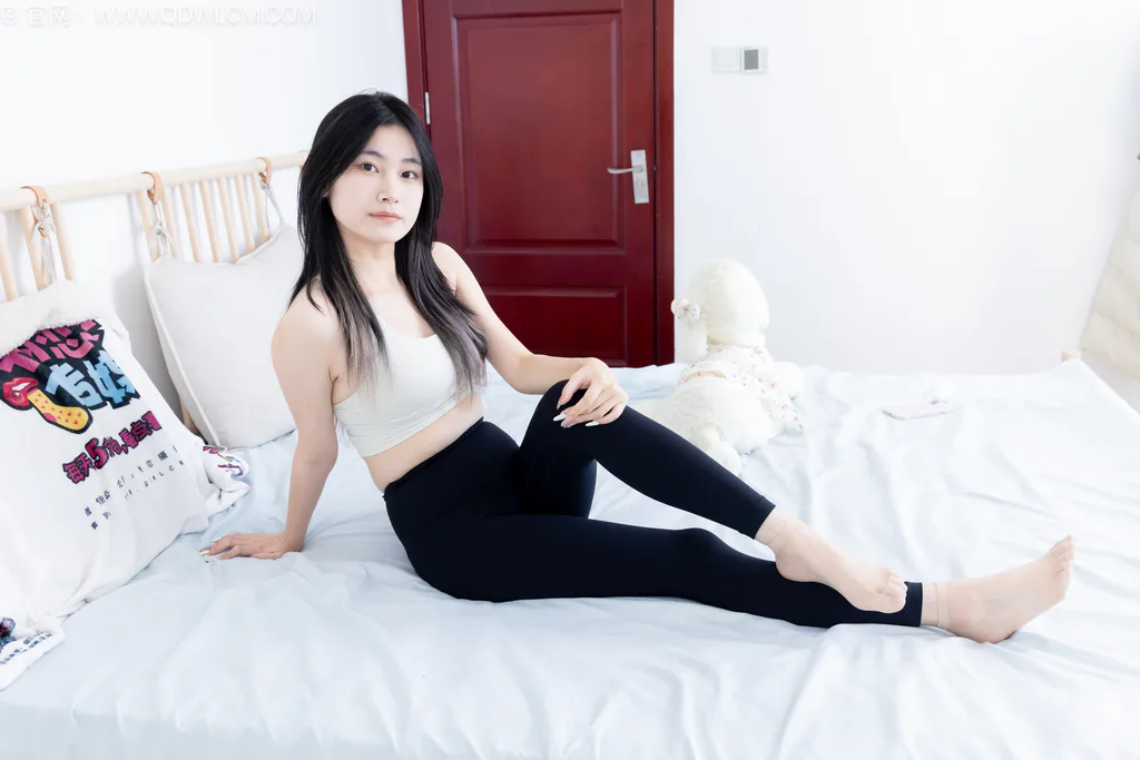 图片[149]-物恋传媒 NO.2561 贝壳-板鞋、帆布鞋、短肉丝、瑜伽裤[165P]-萌味圈