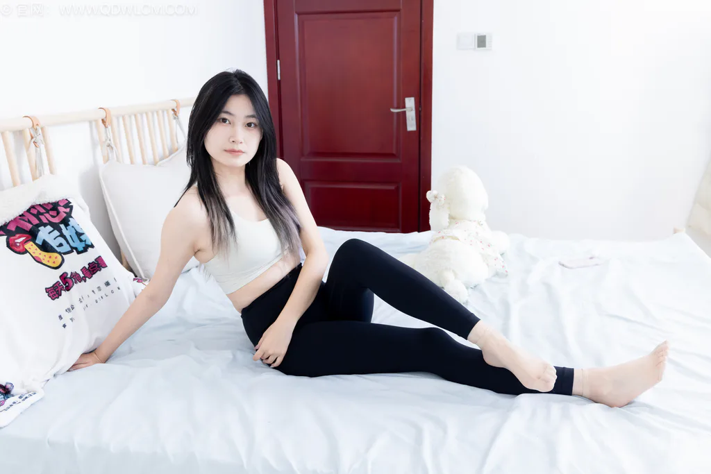 图片[150]-物恋传媒 NO.2561 贝壳-板鞋、帆布鞋、短肉丝、瑜伽裤[165P]-萌味圈