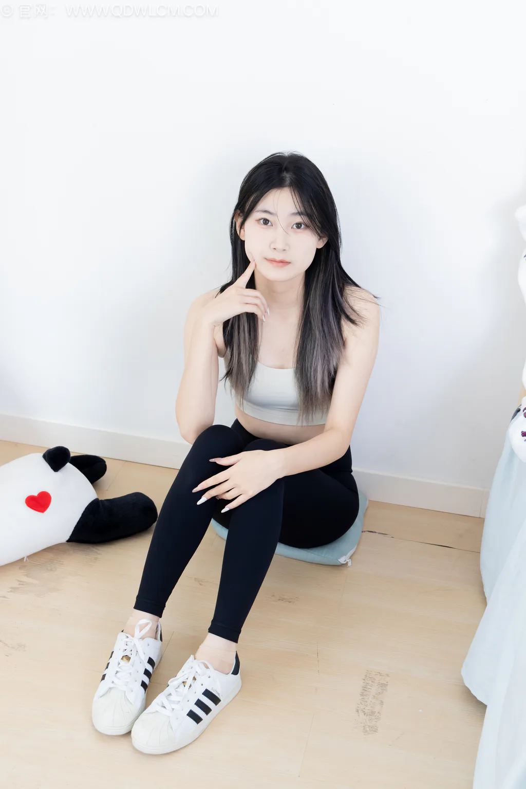 图片[164]-物恋传媒 NO.2561 贝壳-板鞋、帆布鞋、短肉丝、瑜伽裤[165P]-萌味圈