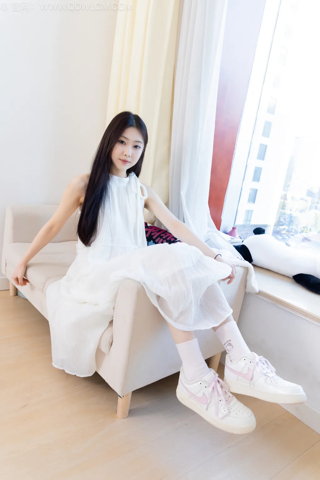 图片[33]-物恋传媒 NO.2568 小羊-板鞋、白棉袜、裸足[153P]-萌味圈