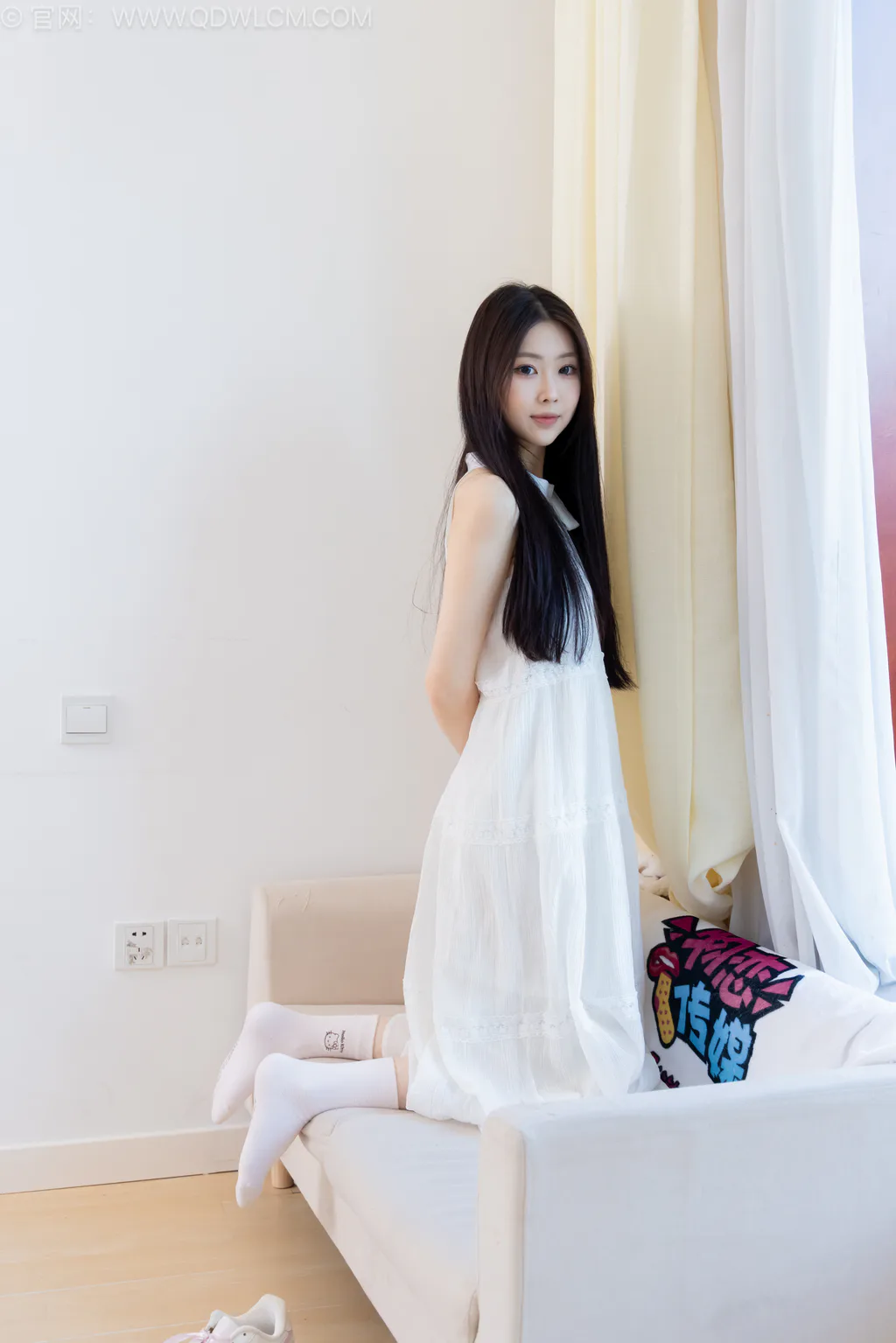 图片[44]-物恋传媒 NO.2568 小羊-板鞋、白棉袜、裸足[153P]-萌味圈